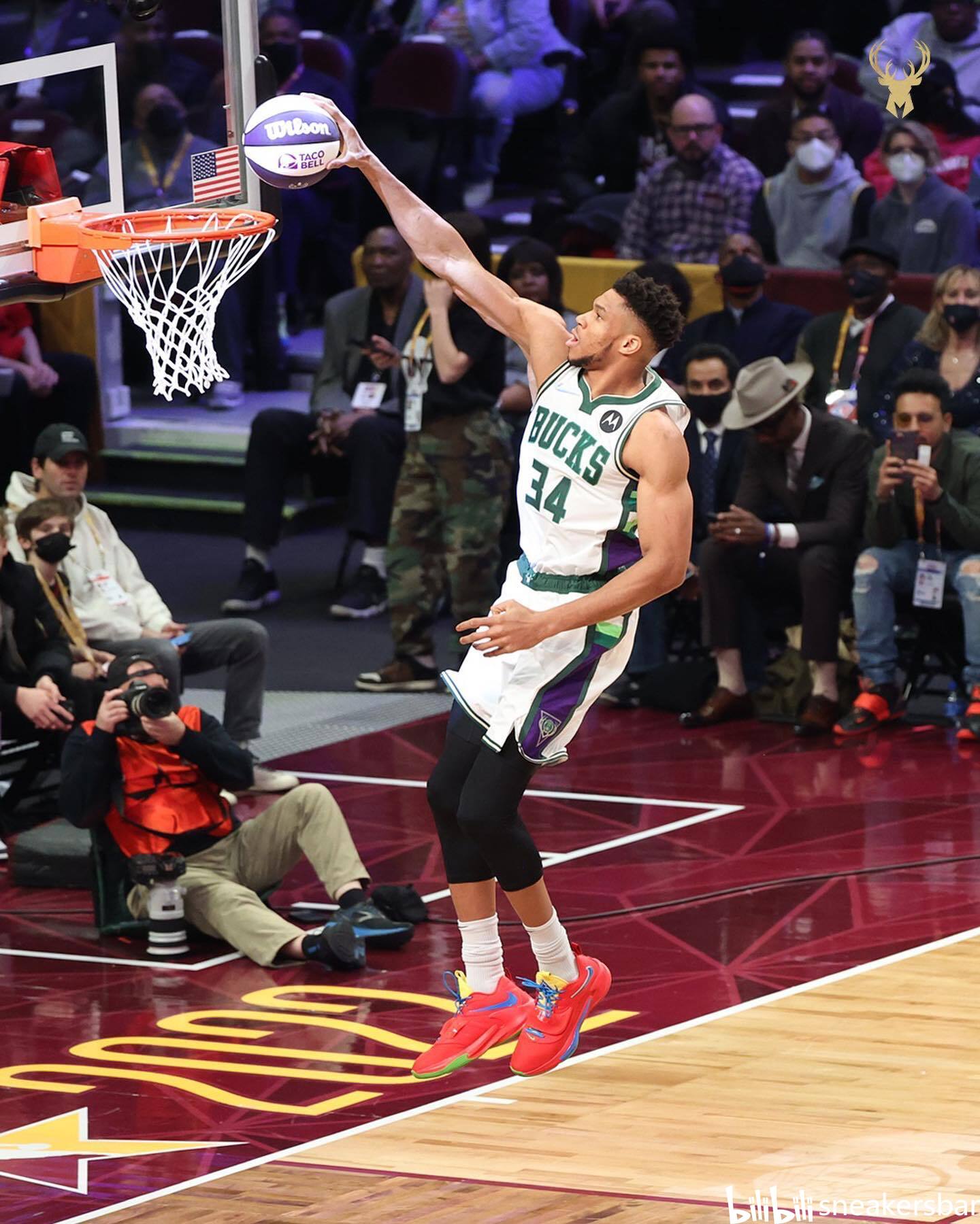 文旅项目or体育竞技？苏媒：苏超最新定位是综合性顶流赛事（文旅还是竞技？苏媒称苏超新定位为综合性顶级赛事）