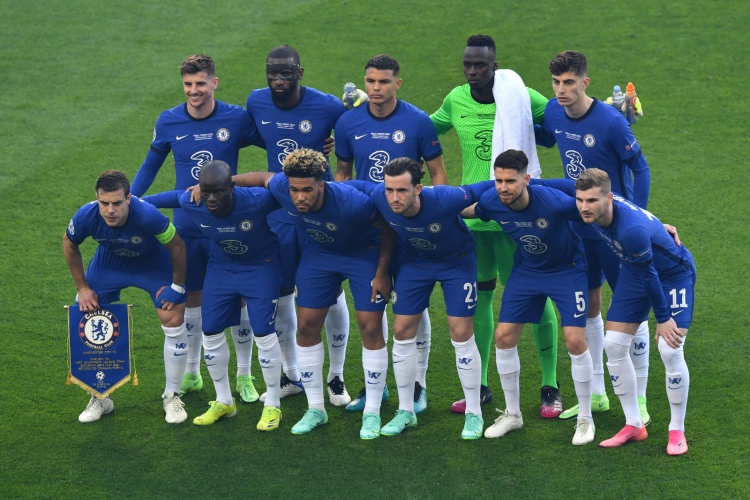 当世第1人！2脚无解世界波，26岁姆巴佩创4纪录，对手主帅崩溃了（现役第一！26岁姆巴佩两记无解世界波，改写四项纪录，对方主帅当场崩溃）