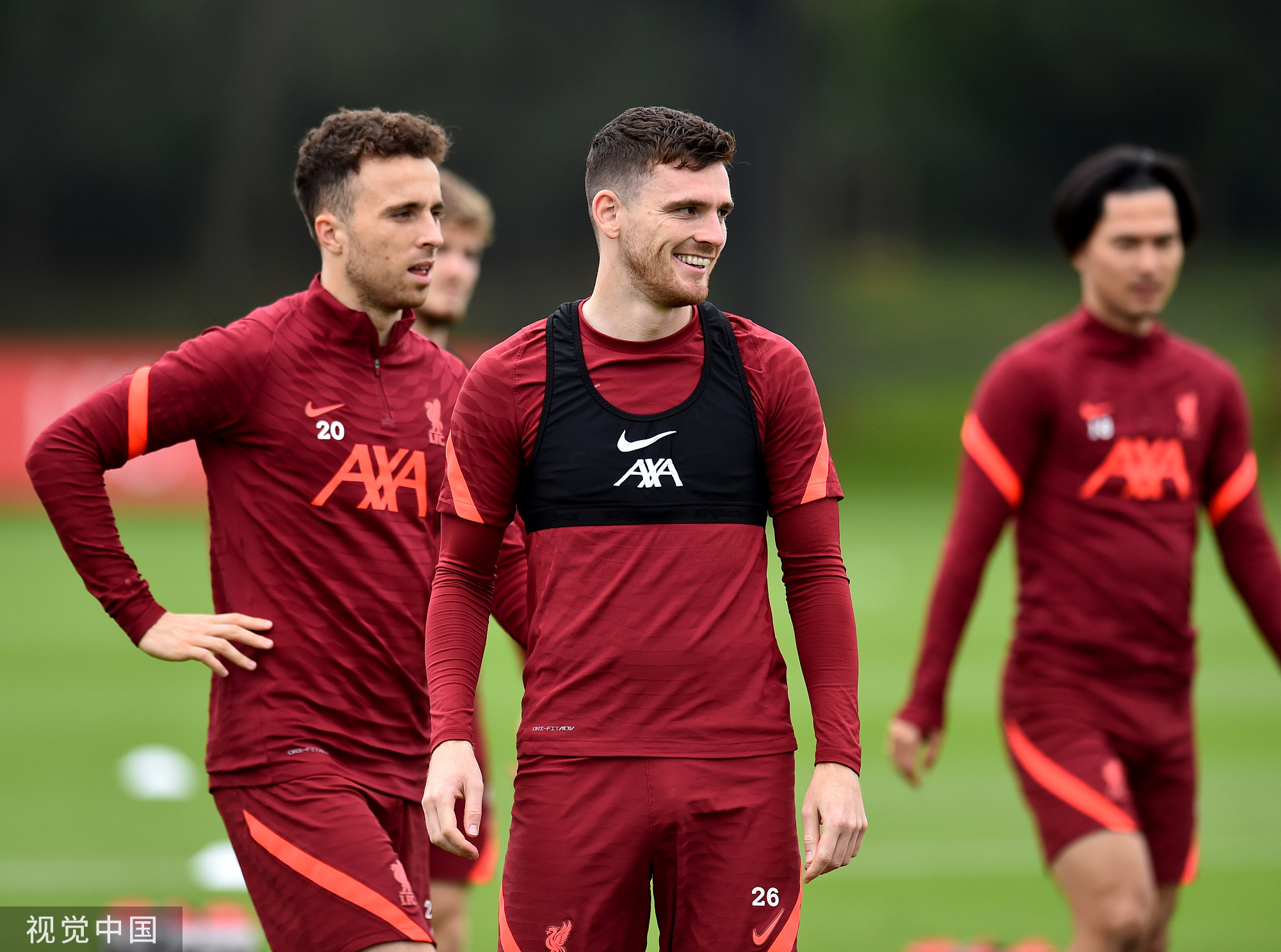 利物浦应对萨拉赫危机：与莱比锡就天才边锋迪奥曼德展开深入转会谈判（为解萨拉赫难题，利物浦与莱比锡加速就新星边锋迪奥曼德的转会洽谈）