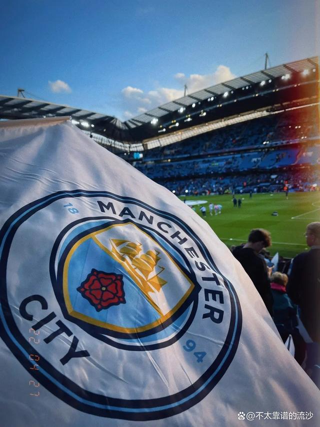 邓弗里斯：老图拉姆是我的偶像；生涯早期我不是最出色的球员（邓弗里斯：老图拉姆是我的榜样；职业初期我并非顶尖）