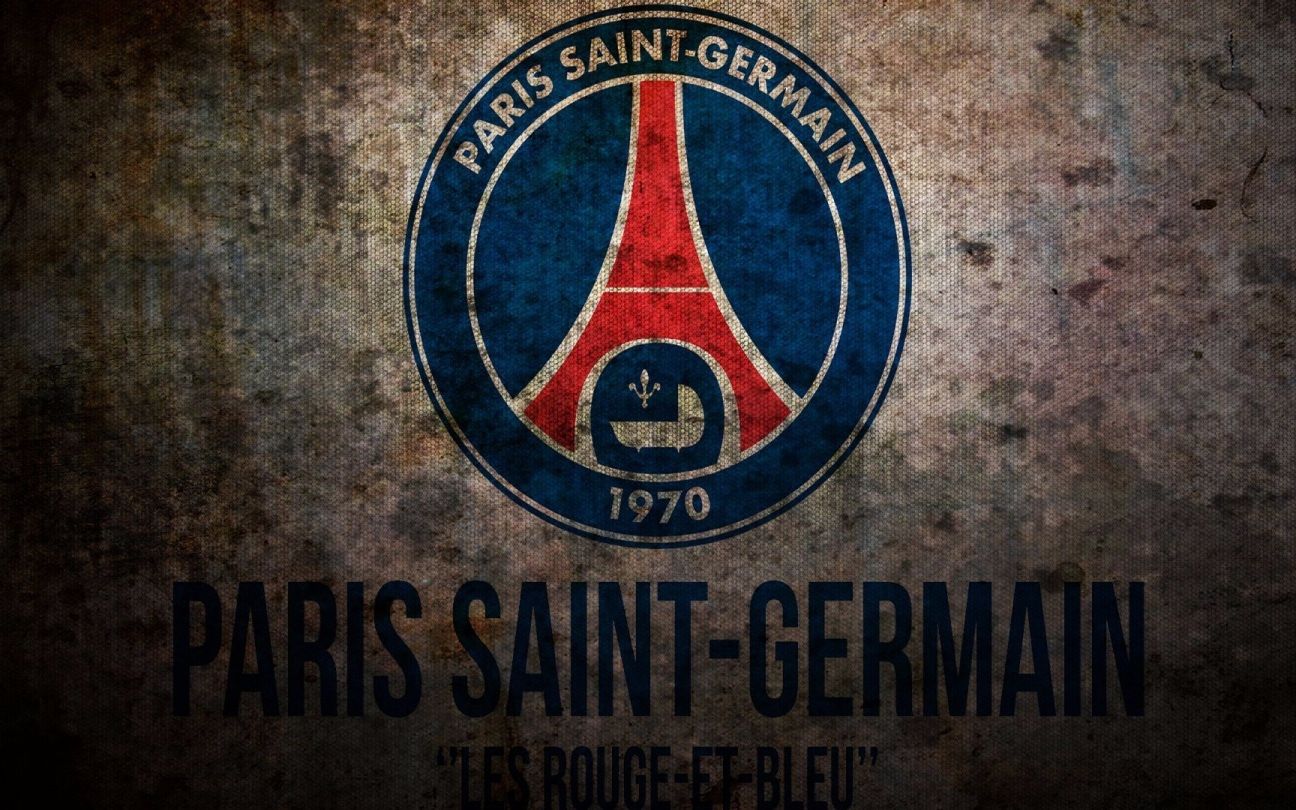 中外友人嗨玩匹克球（中外朋友畅享匹克球乐趣）