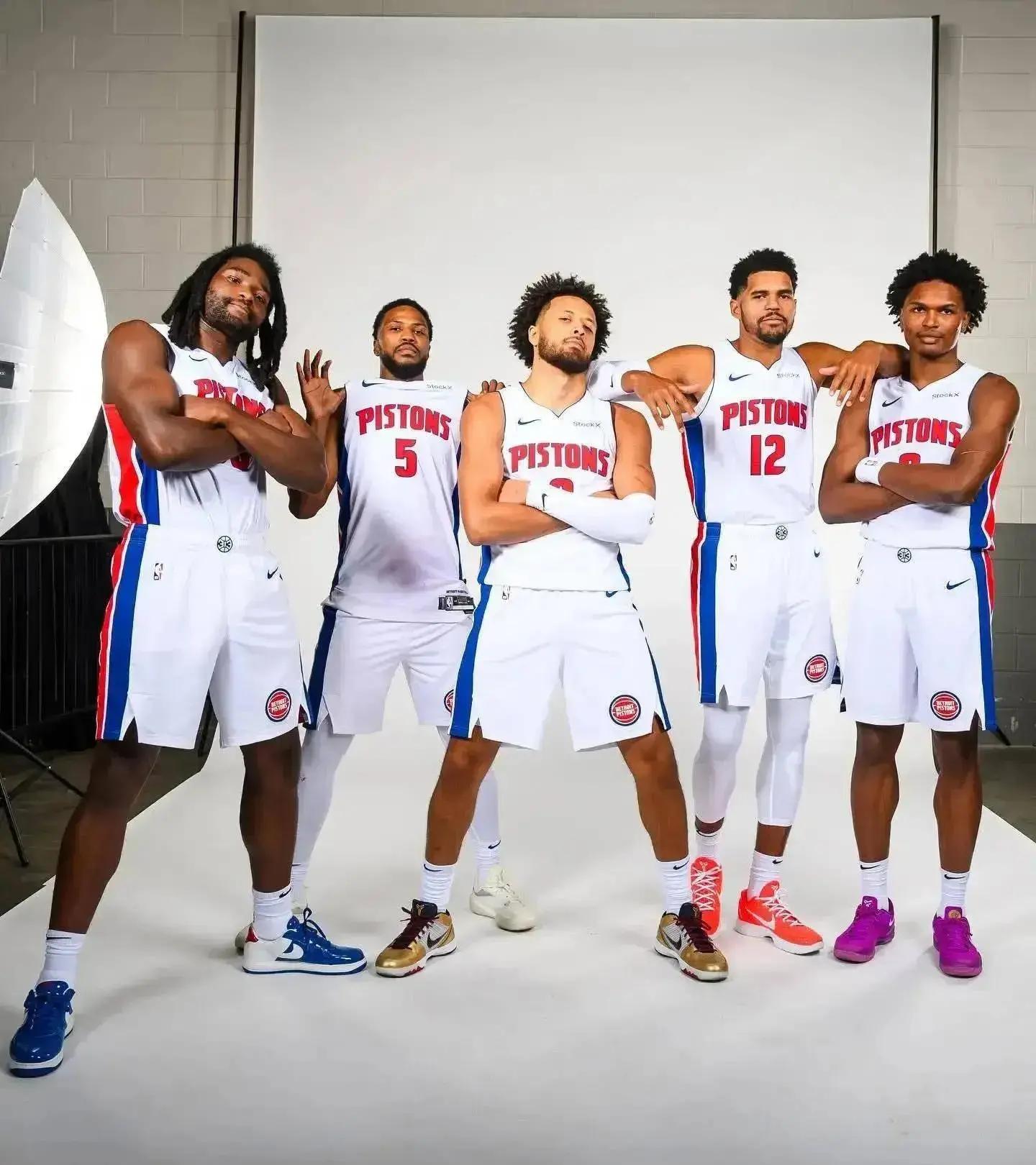 德拉富恩特：莫拉塔对西班牙很重要，国家队大门永远为他敞开（德拉富恩特：莫拉塔对西班牙至关重要，国家队永远向他敞开大门）