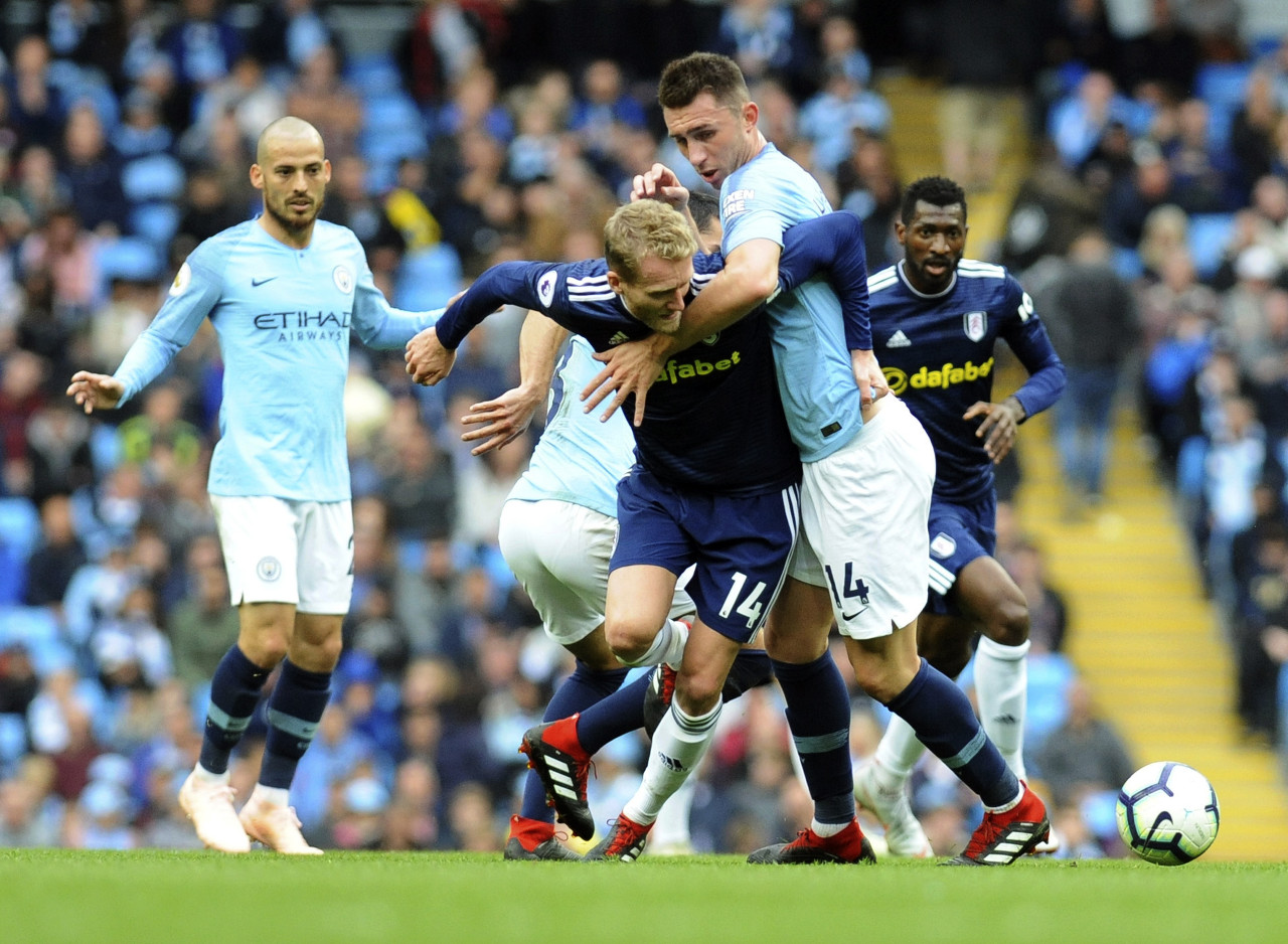 篮网连续客场取胜，士气高涨（篮网客场连胜，气势如虹）