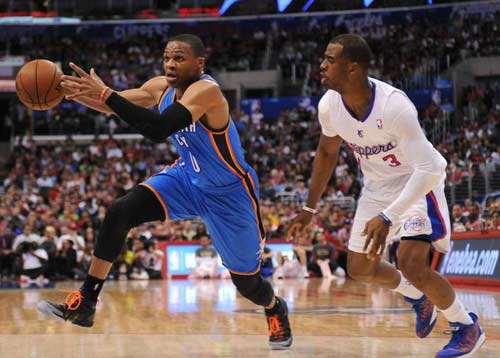 接近神不代表能超越神，科比距离乔丹的差距还是有质的差距（逼近不等于超越：科比与乔丹仍有质的鸿沟）